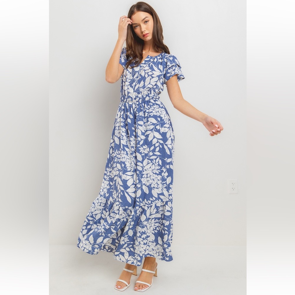 ShopEvelynne Blue and White Floral Maxi Dress